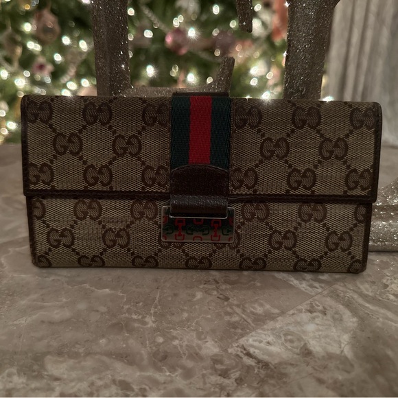 Gucci Handbags - 💚❤️GUC❤️💚 Gucci Fold Wallet Sherry Line Long Wallet GG Brown Canvas with leather